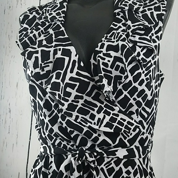 Faux Wrap V-Neck Ruffle Belted Career Dress - Picture 6 of 8